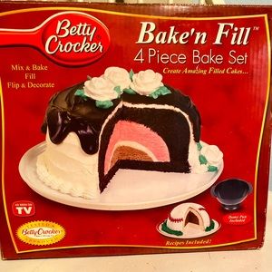 Bake’n Fill Betty Crocker Bake Set